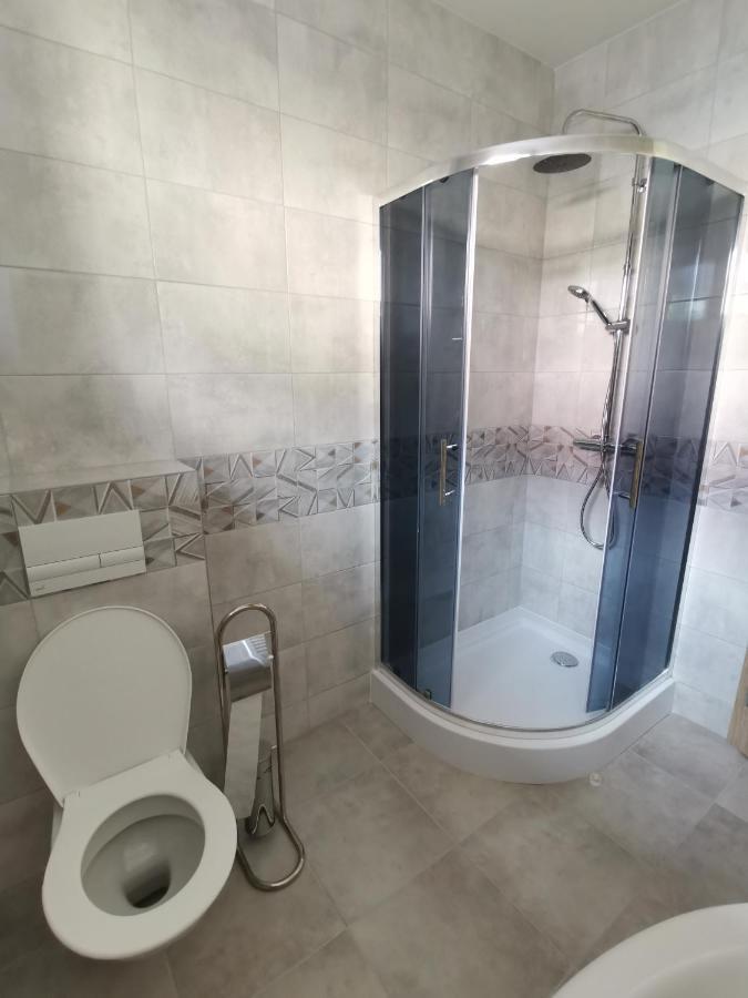 Comenius Apartments - Apartmany Na Rohu 斯维德尼克 外观 照片