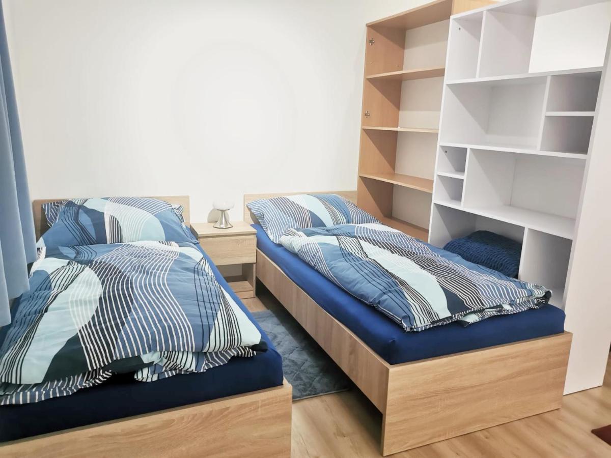 Comenius Apartments - Apartmany Na Rohu 斯维德尼克 外观 照片